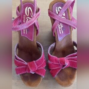 Sbicca Magenta Suede Bow Sandals with Cross Ankle Straps